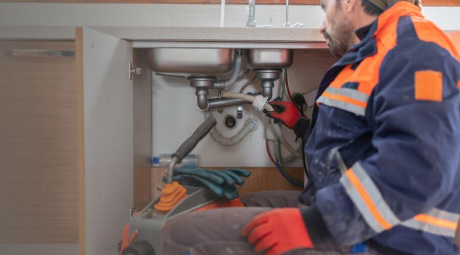 Professional slab leak plumber services in Okmulgee, OK